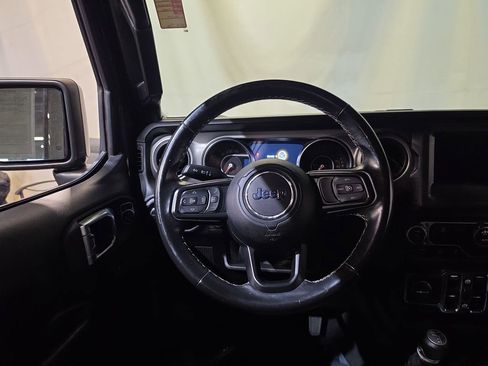 Used 2021 Jeep Gladiator Sport AWD/4WD image 11