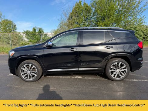 Used 2018 GMC Terrain Denali w/ Comfort Package AWD/4WD image 11
