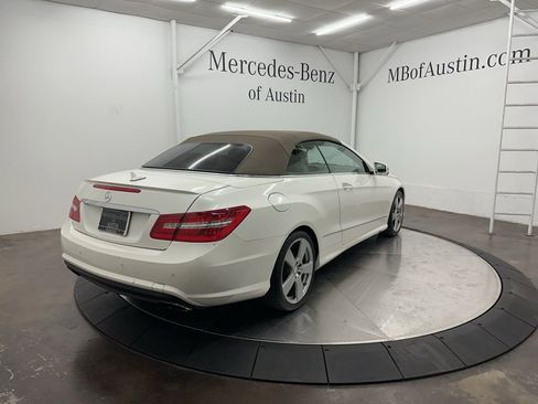 Used 2011 Mercedes-Benz E 550 Cabriolet image 7