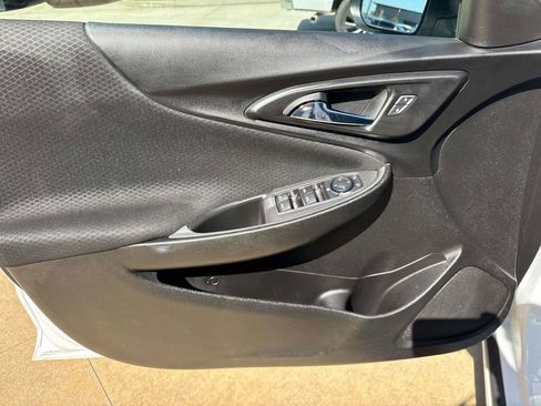Used 2023 Chevrolet Malibu LT image 21