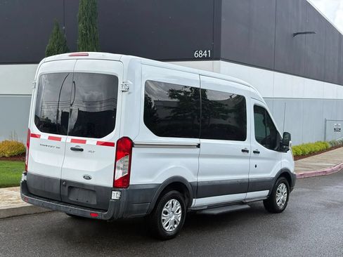 Used 2017 Ford Transit 150 XLT RWD image 6
