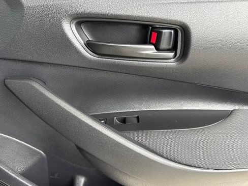 Certified 2025 Toyota Corolla LE w/ Convenience Package image 17