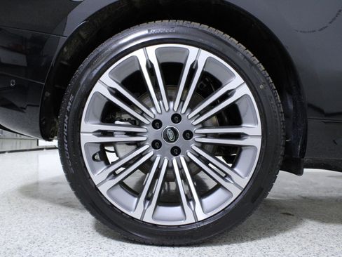 New 2025 Land Rover Range Rover Sport Dynamic SE image 8