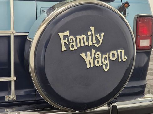 Used 1991 Dodge B2500 image 14