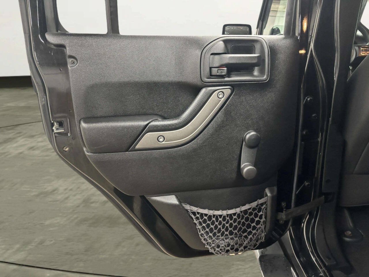Used 2014 Jeep Wrangler Unlimited Sport AWD/4WD image 15