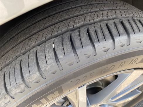 Used 2023 Chevrolet Equinox Premier w/ LPO, Floor Liner Package AWD/4WD image 23