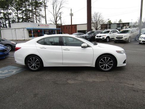 Used 2016 Acura TLX V6 SH-AWD w/ Technology Pkg image 9