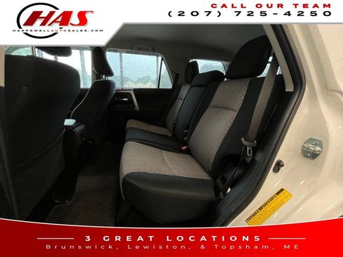 Used 2022 Toyota 4Runner SR5 AWD/4WD image 12