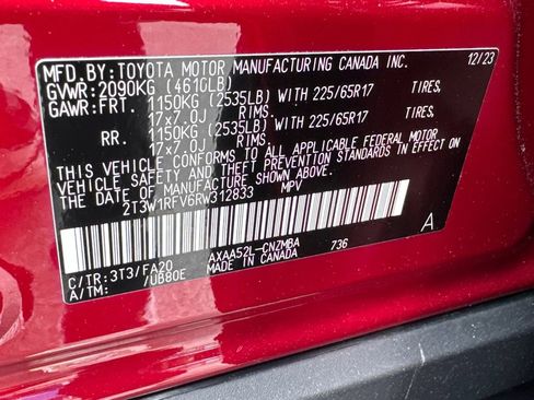 Used 2024 Toyota RAV4 XLE w/ Convenience Package image 34