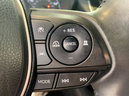 Used 2023 Toyota Corolla SE w/ SE Package AWD/4WD image 19