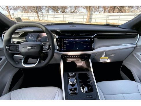 New 2026 Jeep Cherokee Limited image 7