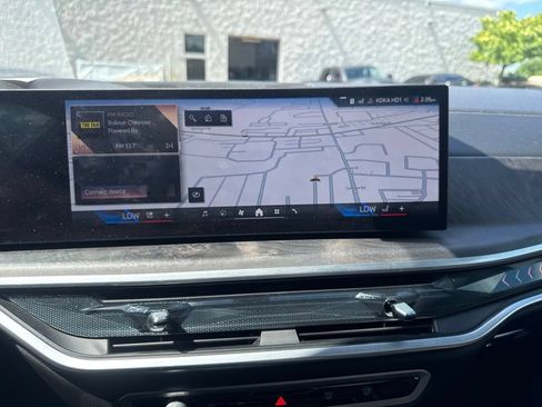 Used 2025 BMW X5 xDrive40i AWD/4WD image 17