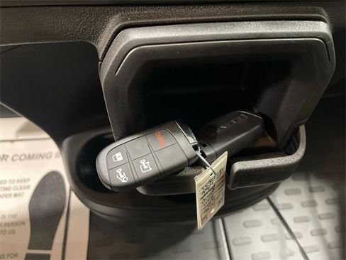 New 2026 RAM ProMaster 2500 w/ Convenience Group image 20