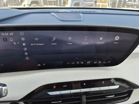 New 2026 Buick Enclave Avenir image 20