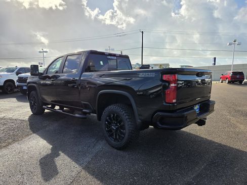 New 2026 Chevrolet Silverado 2500 LT w/ Trail Boss Package AWD/4WD image 3