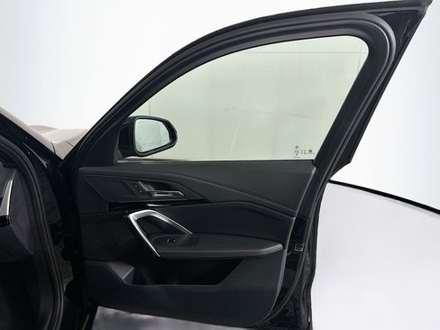 Used 2025 BMW X1 xDrive28i image 32
