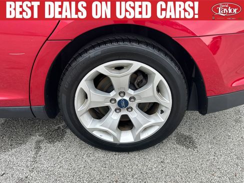 Used 2012 Ford Taurus SEL FWD image 24