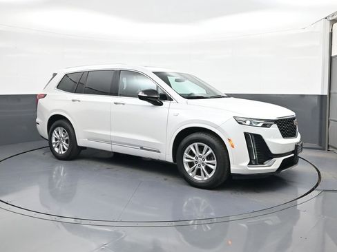 Used 2024 Cadillac XT6 Luxury w/ LPO, Floor Liner Package AWD/4WD image 1