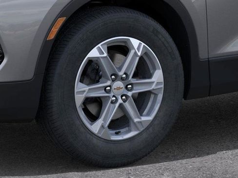 New 2025 Chevrolet Blazer LT w/ Convenience Package image 10