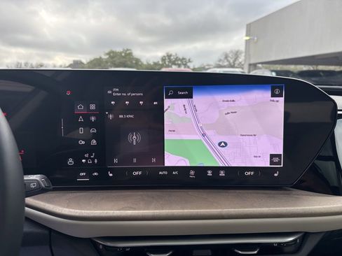 Used 2025 Audi Q5 Premium Plus w/ Premium Plus image 20