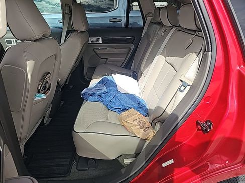 Used 2010 Lincoln MKX 2WD image 8