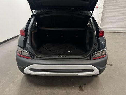 Used 2022 Hyundai Kona SE FWD image 23