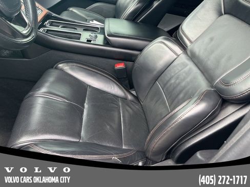 Used 2020 Lincoln Aviator Reserve w/ Equipment Group 202A image 9