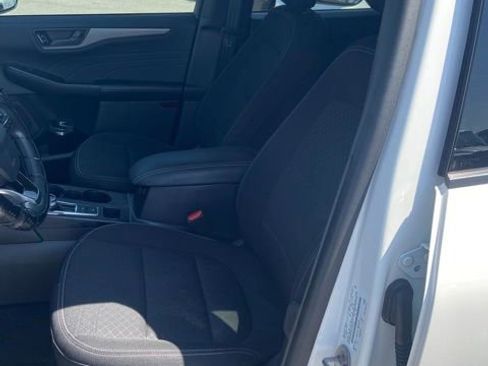 Used 2023 Ford Escape Active w/ Tech Pack #1 FWD image 5