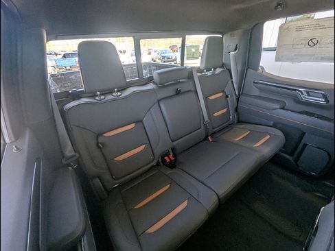 New 2026 GMC Sierra 1500 AT4 w/ AT4 Premium Package image 17