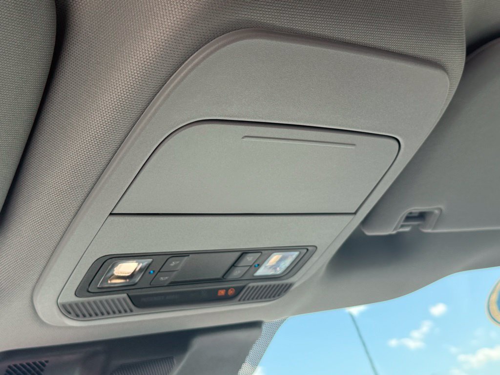 New 2025 Ford F250 XL w/ 360-Degree Camera Package RWD image 29