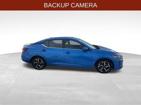 Used 2024 Nissan Sentra SV image 8
