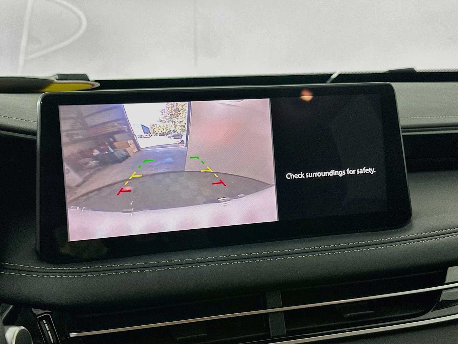 Used 2023 INFINITI QX60 Pure AWD/4WD image 11