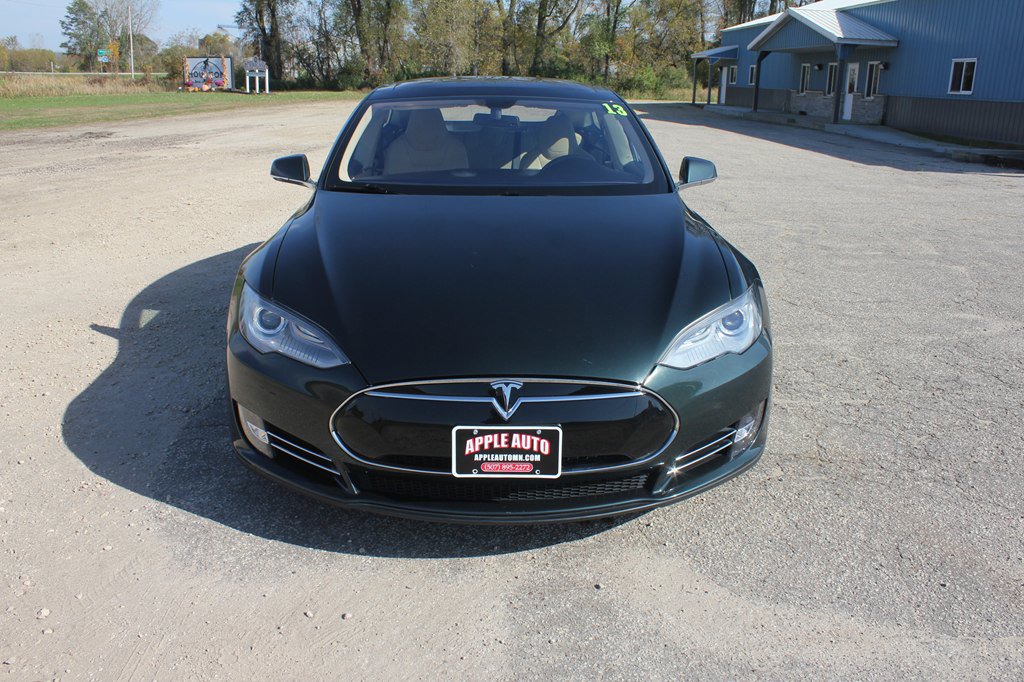 Used 2013 Tesla Model S RWD image 2