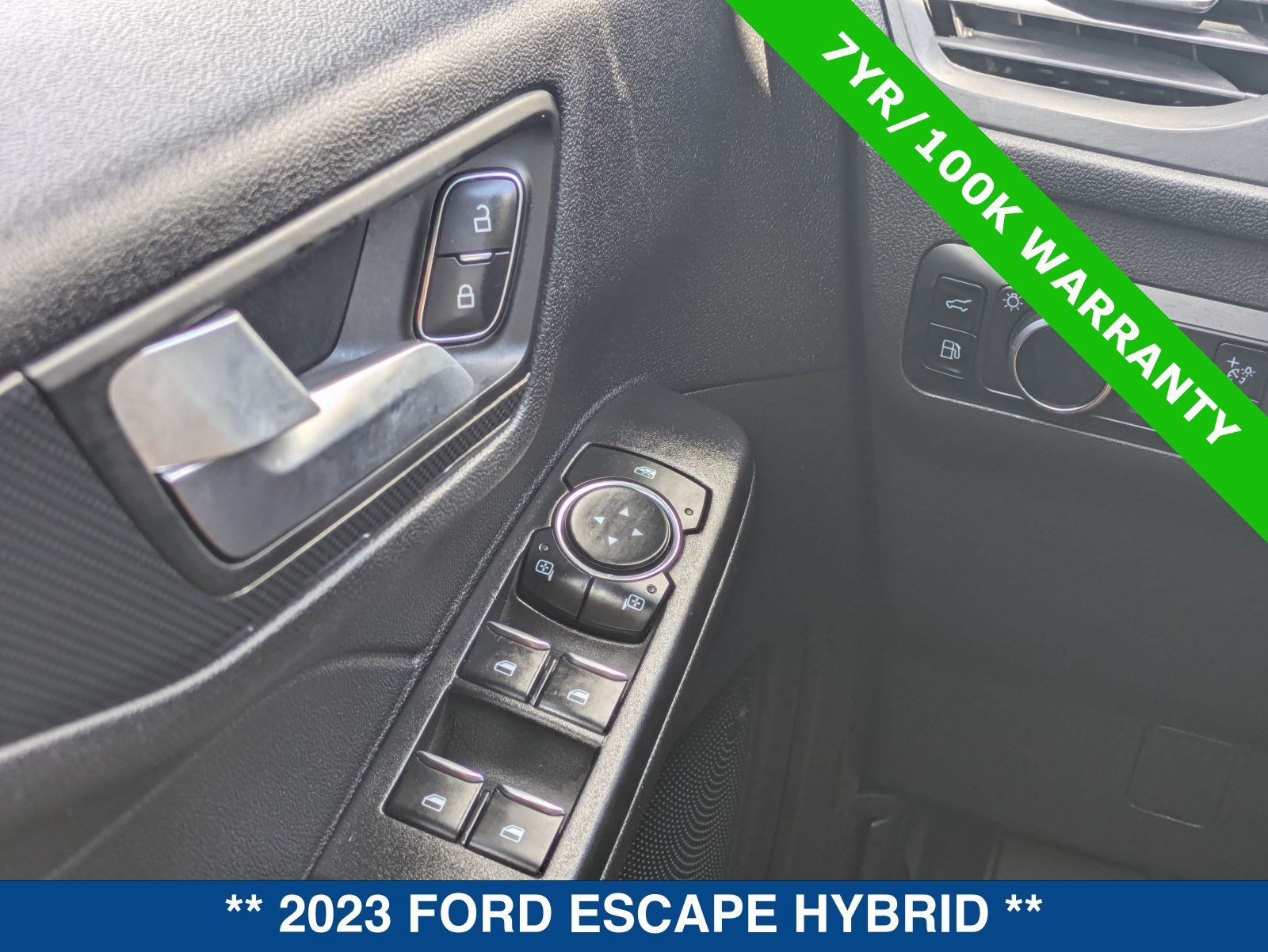 Used 2023 Ford Escape ST-Line w/ Equipment Group 301A FWD image 25