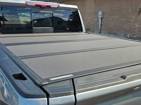 Used 2025 GMC Sierra 1500 AT4X AWD/4WD image 16