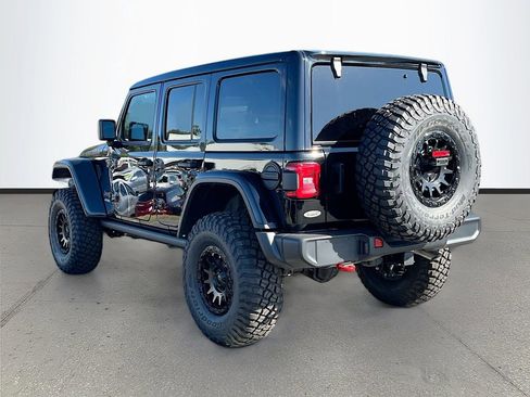 New 2025 Jeep Wrangler Unlimited Rubicon w/ Convenience Group AWD/4WD image 5