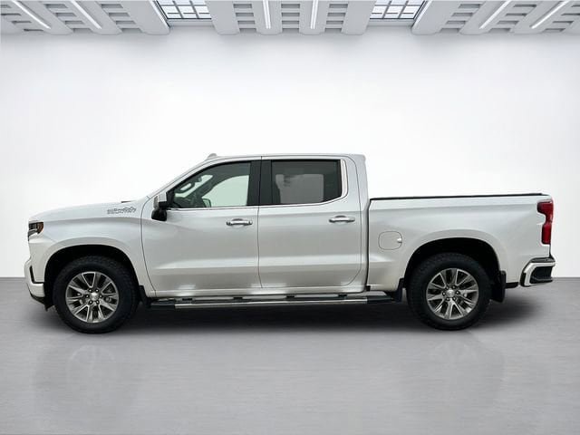 Used 2022 Chevrolet Silverado 1500 High Country w/ Safety Package II AWD/4WD image 7