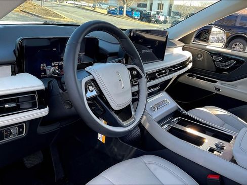 New 2025 Lincoln Aviator Reserve w/ Illumination Package image 6