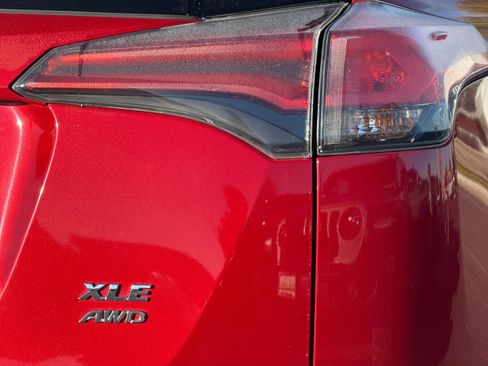 Used 2016 Toyota RAV4 XLE image 29