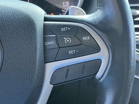 Used 2015 Jeep Grand Cherokee Limited AWD/4WD image 29