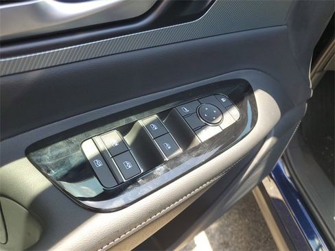 Used 2025 Nissan Murano SL w/ Cargo Package image 16