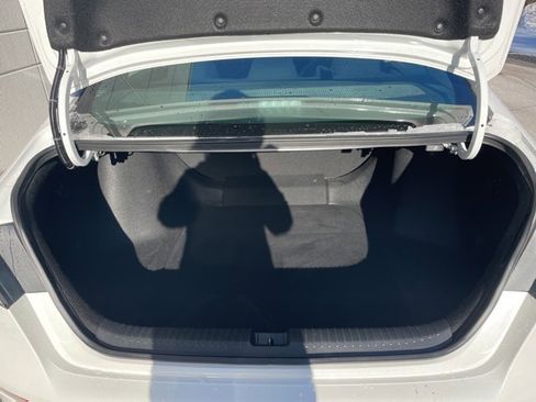 Certified 2023 Honda Accord LX image 9