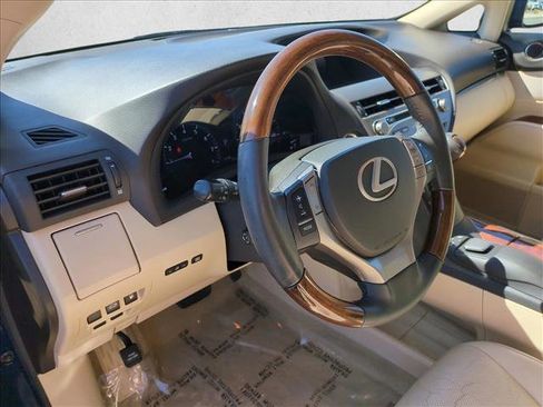Used 2013 Lexus RX 350 w/ Navigation Pkg image 10