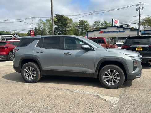 New 2026 Chevrolet Equinox LT AWD/4WD image 6