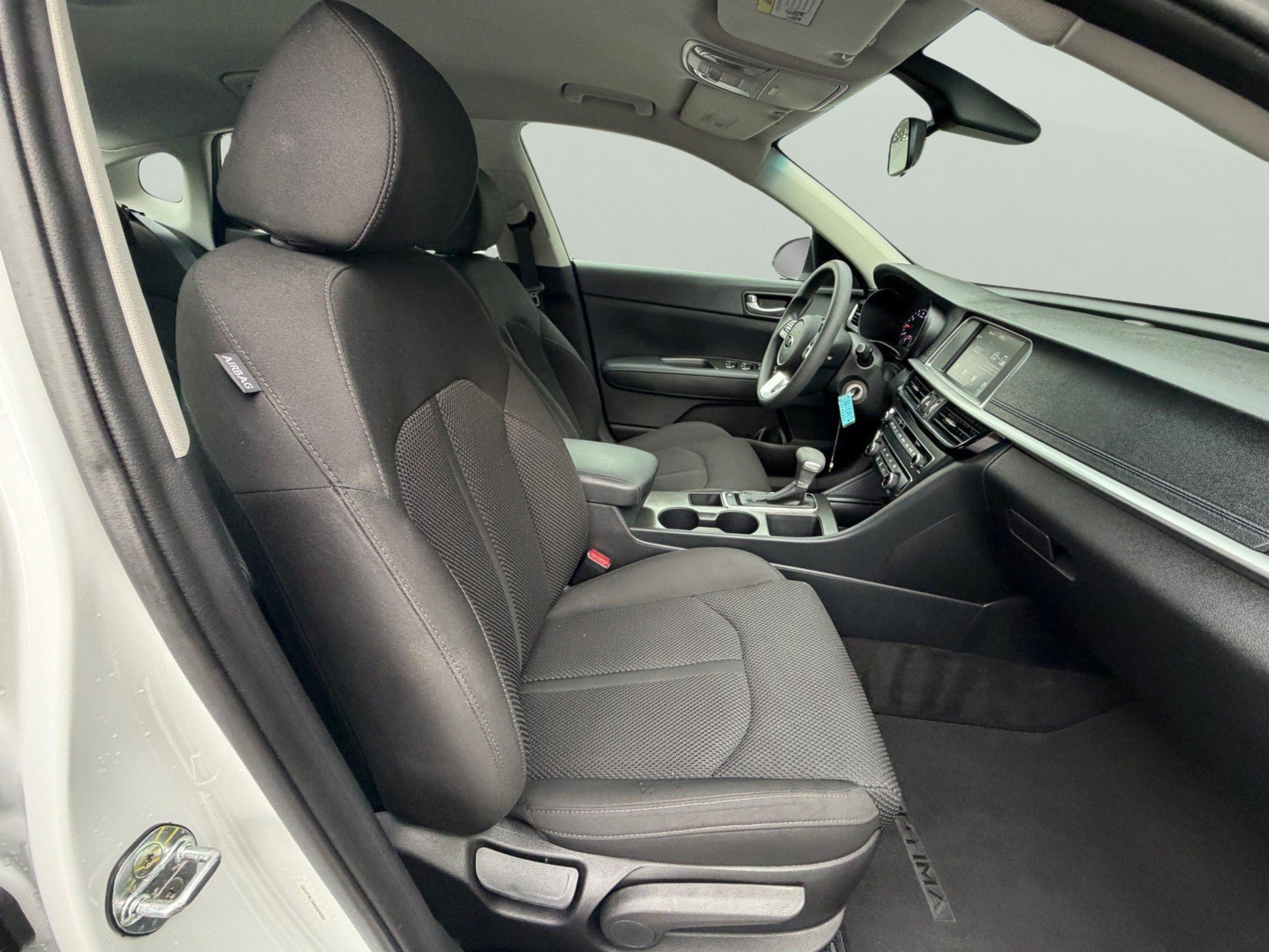 Used 2019 Kia Optima LX FWD image 17