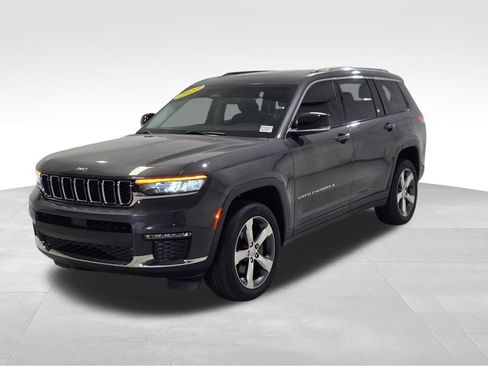 Used 2022 Jeep Grand Cherokee L Limited image 8