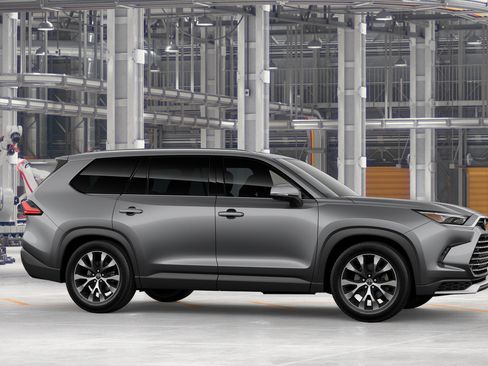 New 2026 Toyota Grand Highlander AWD Hybrid image 13