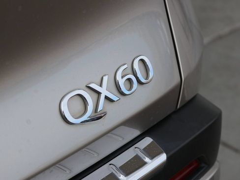 Certified 2023 INFINITI QX60 Luxe w/ Cargo Package AWD/4WD image 39
