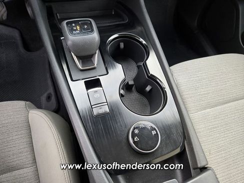 Used 2022 Nissan Rogue SV image 26