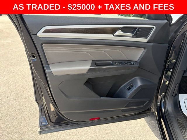 Used 2023 Volkswagen Atlas SE AWD/4WD image 12